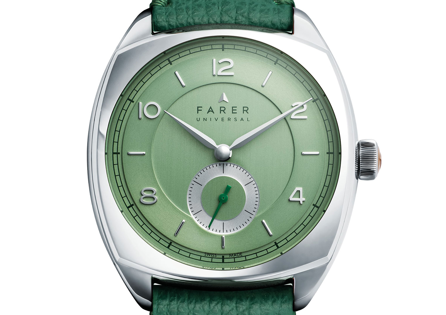Like many of Farer's models, the Mansfield range features a cushion-shaped case 