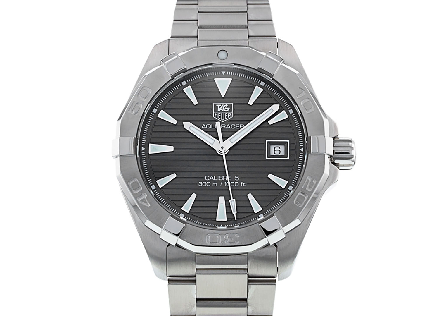 The Aqua Racer dive watch offers good value for money